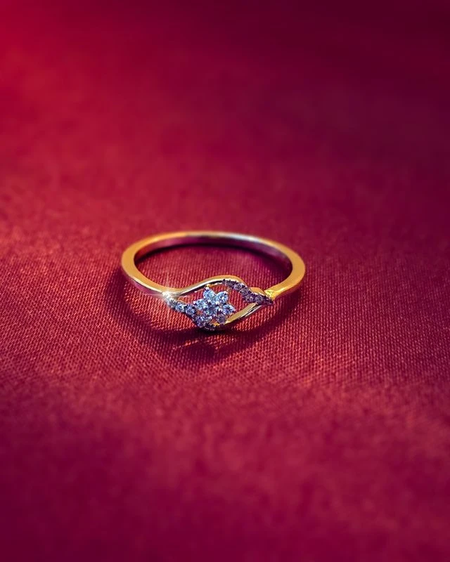 Jewellery Out Let Hero Slider 04