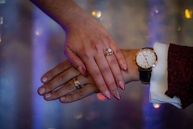 Jewelry Outlet Our Services Image